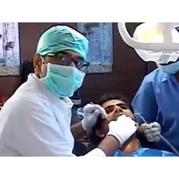ARHAM DENTAL CLINIC - Clinictor