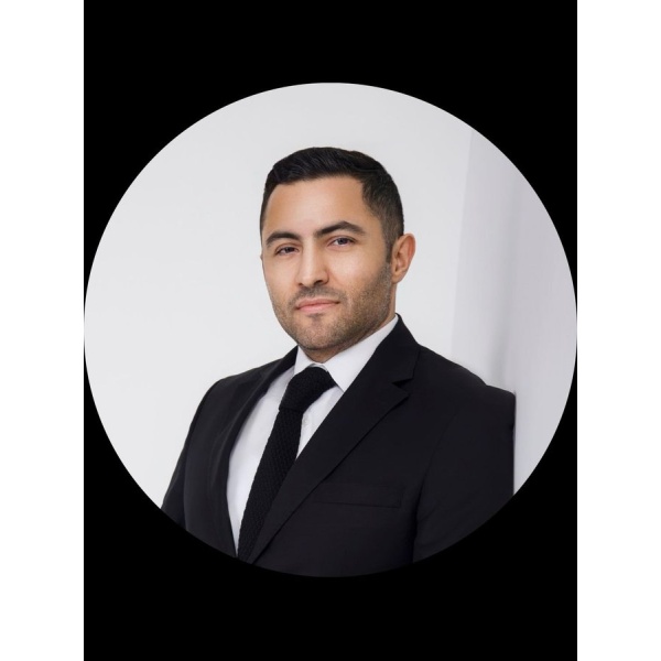 Aytekin Uzer MD, Nose and Facial Plastic Surgery Clinic - Clinictor