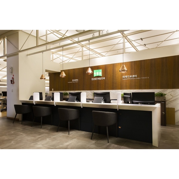 B&VIIT Eye Center - Clinictor