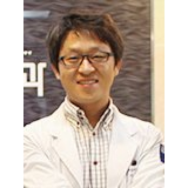 Bansuk Dental Clinic - Clinictor