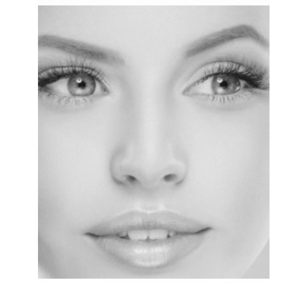 Beauty Behind Lines - Clinictor