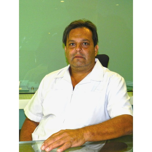 Botello Dental Center - Clinictor