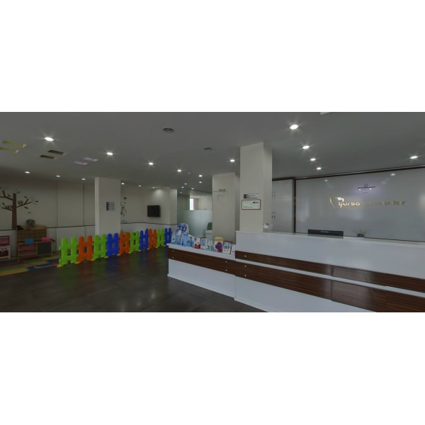 Bursa Uzmanlar Dental Center - Clinictor