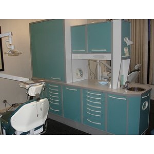 Center For Dental Health & Cosmetics - Clinictor