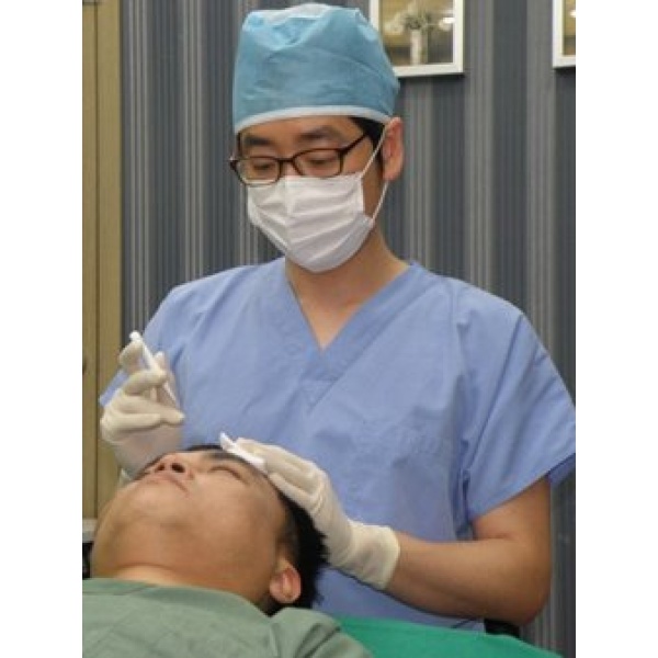 Centum Mobigs Hair Transplantation - Clinictor