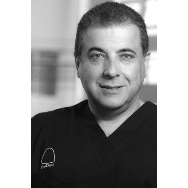 Clínica CosDent Dr. Roberto Sauma - Clinictor