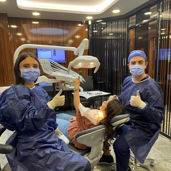 Deltadiş Dental Clinic - Clinictor