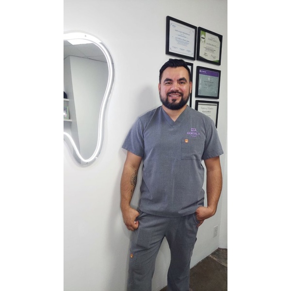 DENTAL 3 SMILES - Clinictor