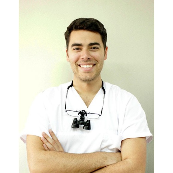 Dental Clinic Abel Martinez - Clinictor