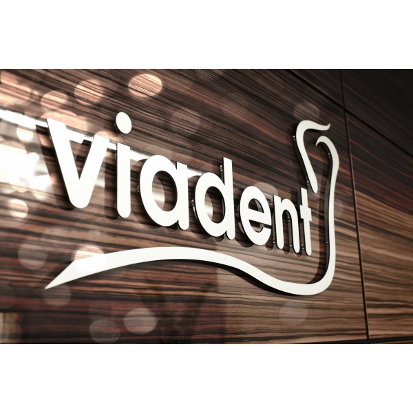 Dental Clinic Viadent - Clinictor