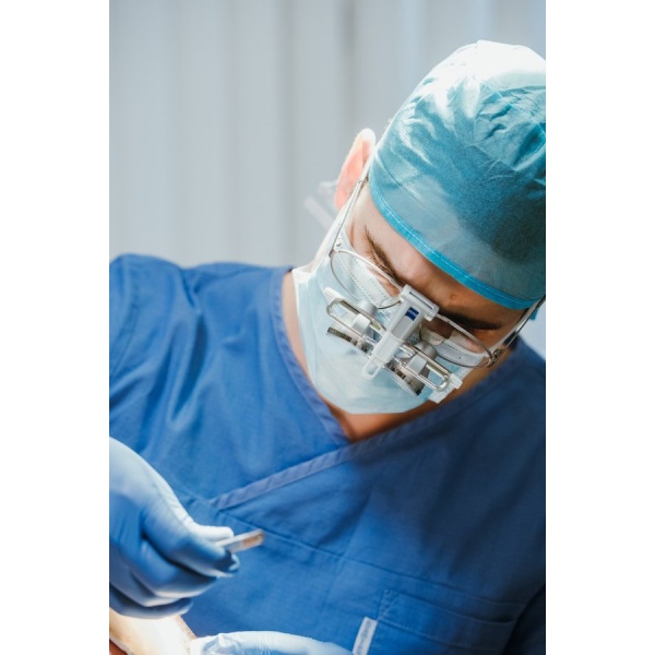 Doctor Hair Clinic - FUE Hair Transplant Clinic Hungary - Clinictor