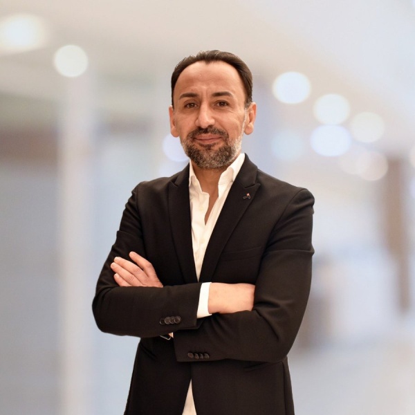 Doctor Mehmet Deniz - Clinictor