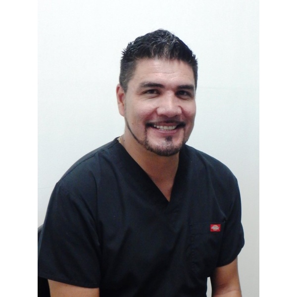 Dr. Castle Implant, Orthodontic and Cosmetic Dentistry Center - Clinictor