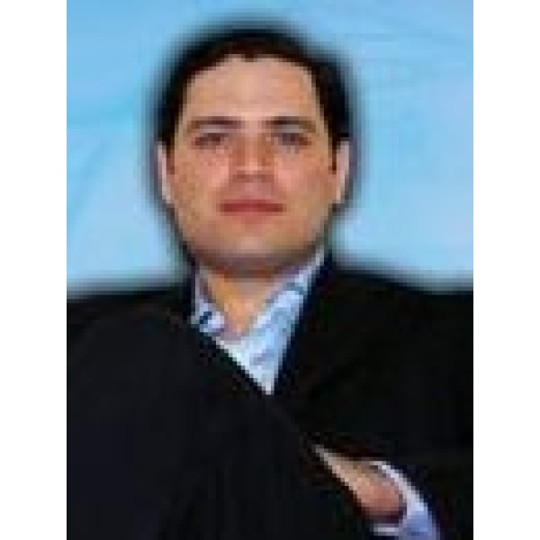 Dr. Cesar Tamez Cirujano Plastico - Clinictor