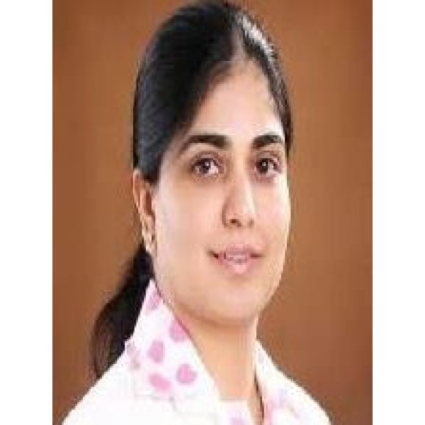 Dr Charu's Essential Aesthetic and Dermatology Clinic - Clinictor