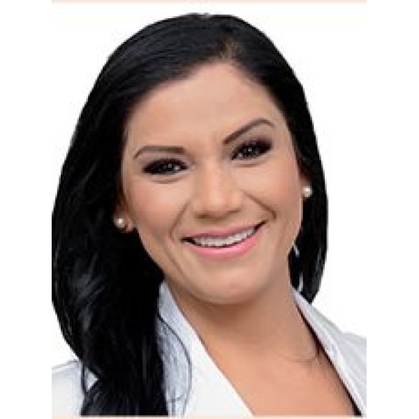 Dr. Claudia Rojas Guillen - Clinictor