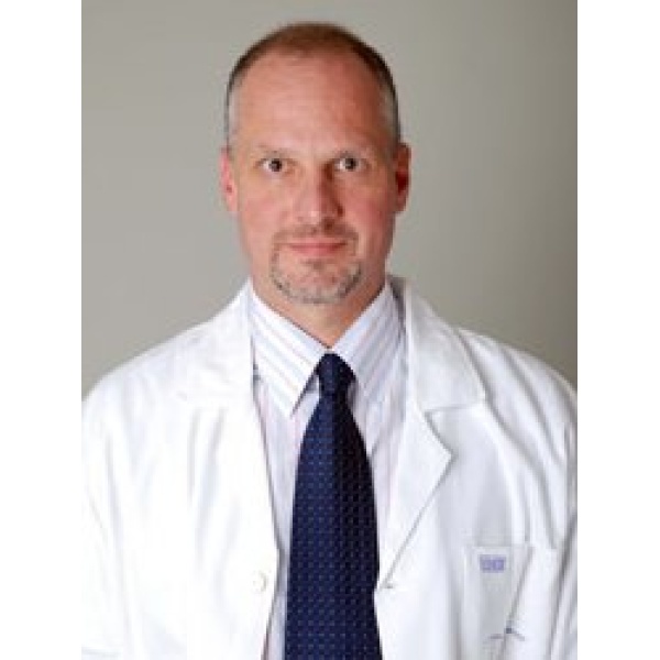 Dr. Debreczeni Béla Zoltán - Plastic Surgery - Clinictor