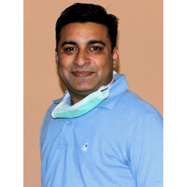 Dr Deepak Sharma - Clinictor