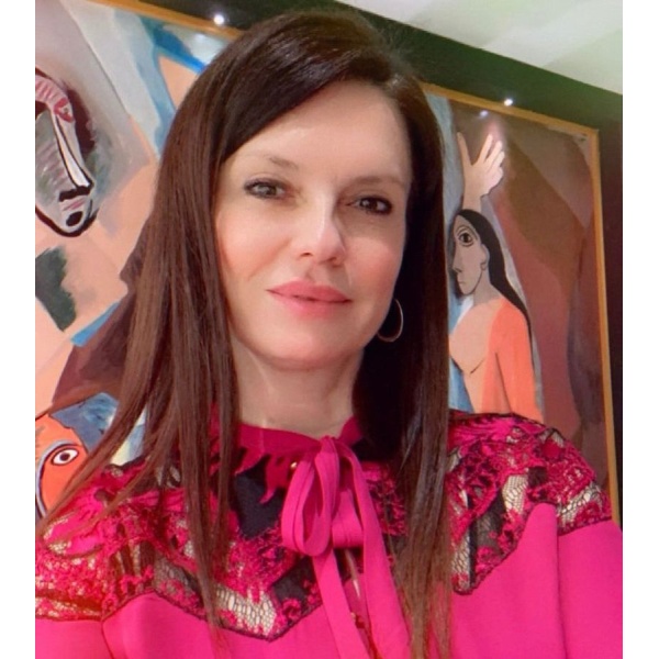Dr Esra Ince Clinic - Clinictor