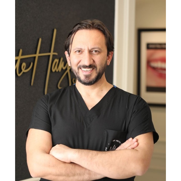 Dr Hanzade Smile Design - Clinictor