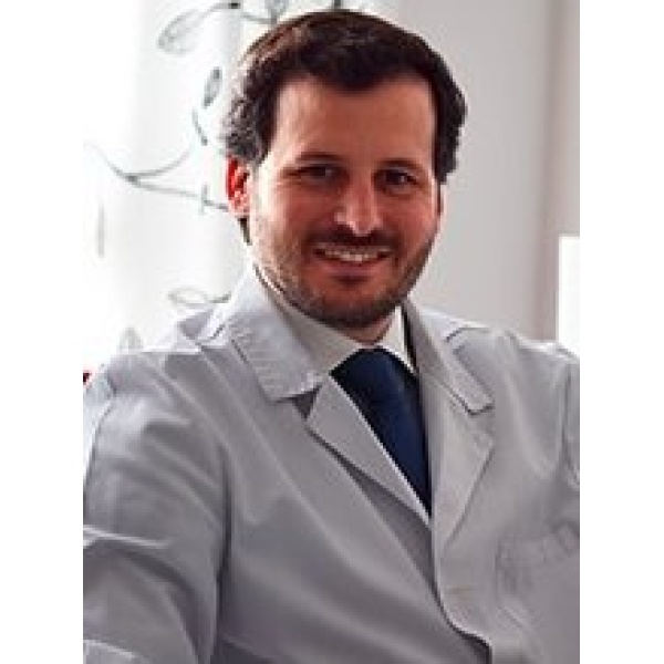 Dr. Ignacio Solís Cirugía Maxilofacial - Hospital 9 de Octubre - Clinictor