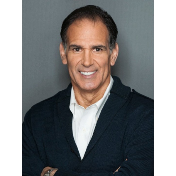 Dr. Jordan Soll - Aesthetics in Dentistry - Clinictor