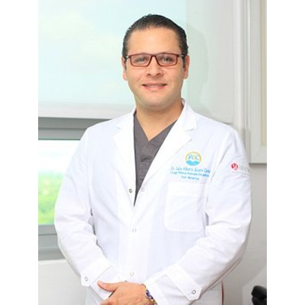 Dr. Julio Sicard Cerda - Clinictor