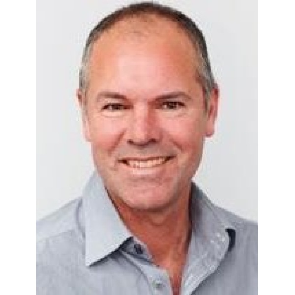 Dr Lewis Blennerhassett - Clinictor