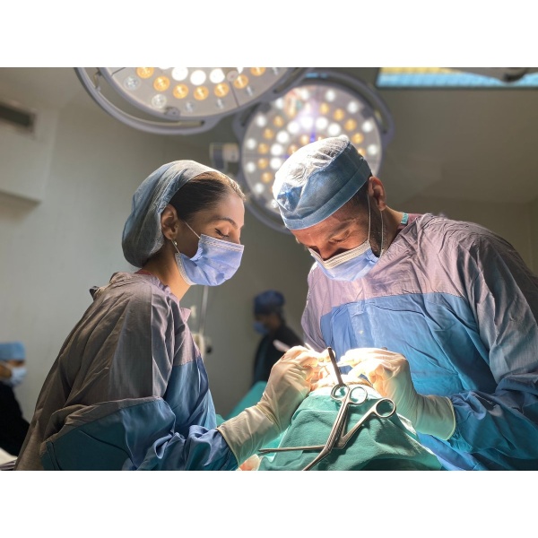 Dr Mustafa Bagli - Clinictor