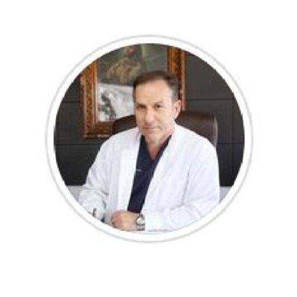 Dr. Nikos Naoum - Clinictor