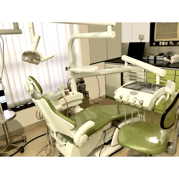 Dr. Nisarg Shah's The Dental Clinic - Clinictor