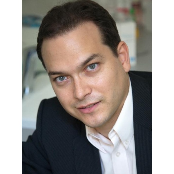 Dr. Pataki Plastic Surgery - Clinictor