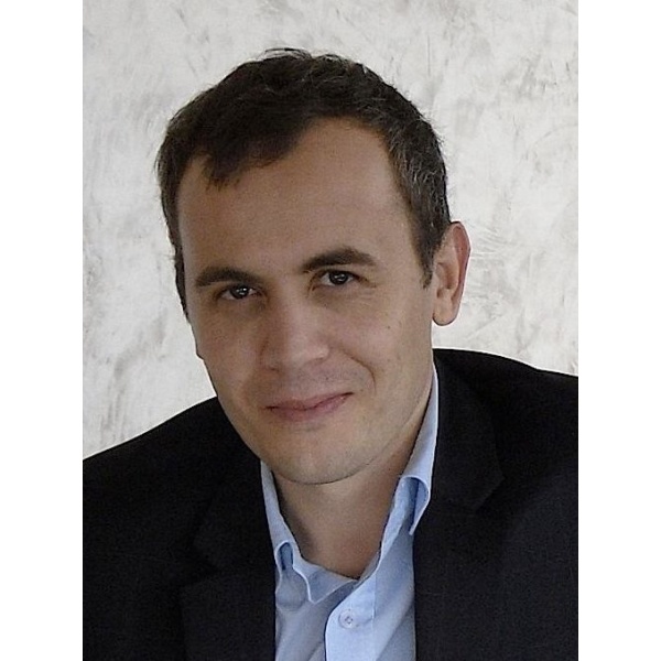 Dr Raphaël Messas - Clinictor