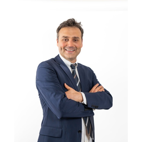 Dr Safa Manav - Clinictor