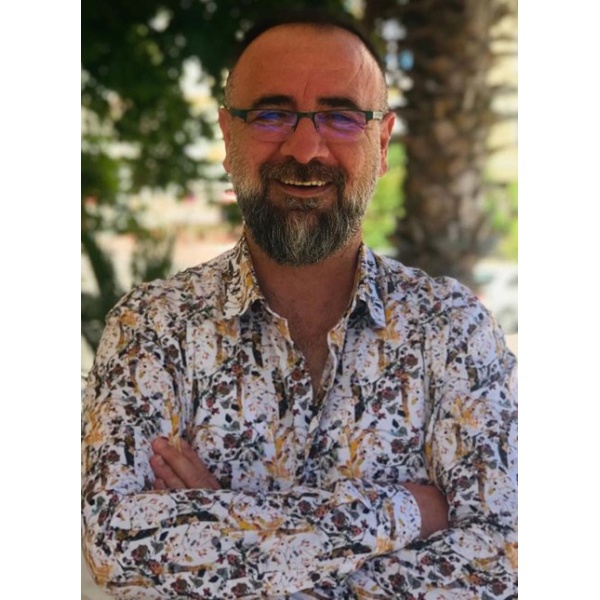 Dr.Serdar Ünlü - Clinictor