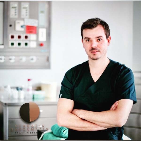 Dr.Stam Plastic Surgery - Clinictor