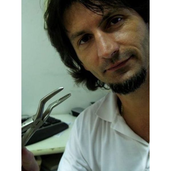 Dr.stom. Željko Barišić - Clinictor