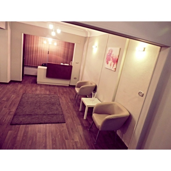 Dr. Tarek Moustafa Dental care clinic - Clinictor