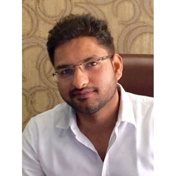 Dr. Vij Dental Clinic & Implant Center in Kanpur - Clinictor