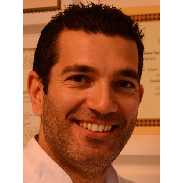 Dr. Zafer Kanyilmaz - Clinictor