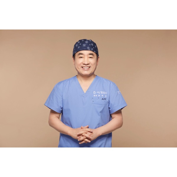 Dream Hairline Hair Transplant - Clinictor