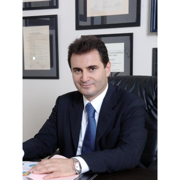 Emmetropia Mediterranean Eye Clinic - Clinictor