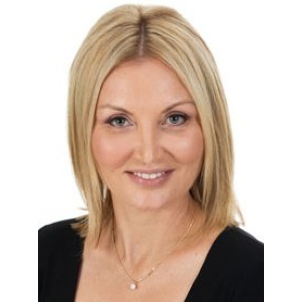 Esteem Medical Esthetics - Windsor - Clinictor