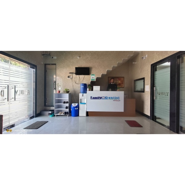 Family Dentist Dental Clinic - Clinictor