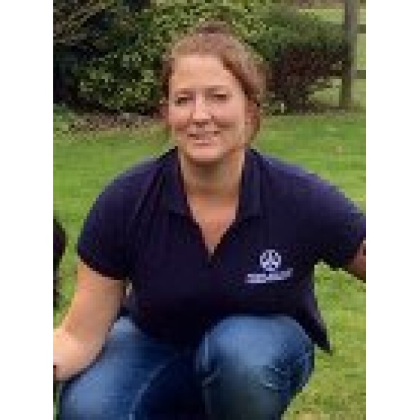 Fiona Macrae Chartered Physiotherapist - Clinictor