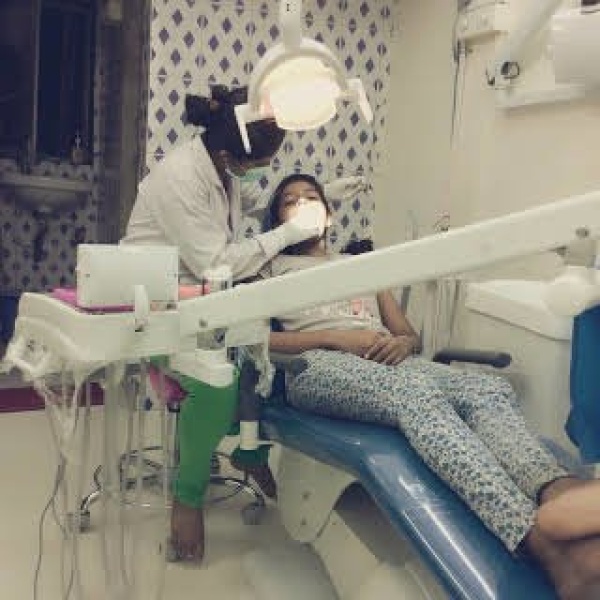 Govind Dental Clinic - Clinictor