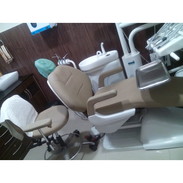 HRVS Multispeciality Dental Clinic - Clinictor
