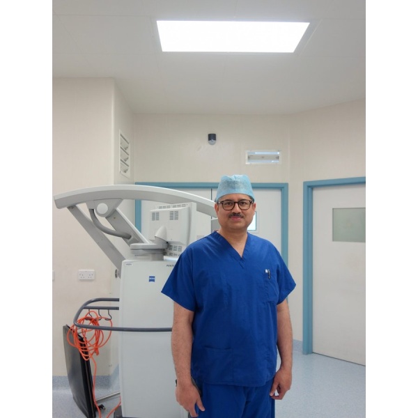 Irfan Khan Plastic Surgery - Clinictor