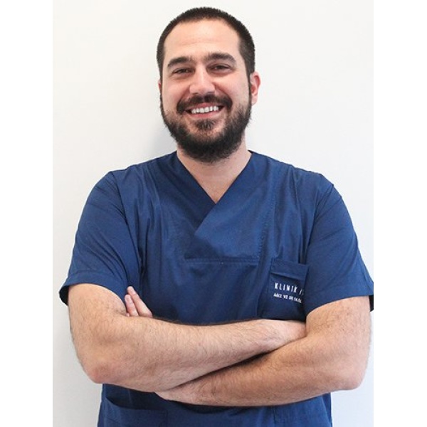 Klinik İstanbul Ağız ve Dİş Polikliniği - Clinictor