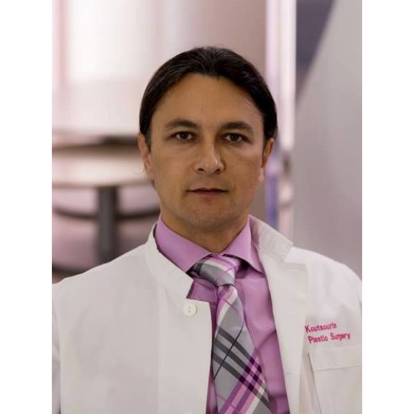 Koutsouris Plastic Surgery - Athens - Clinictor